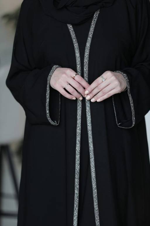 عباية قطعتين بستايل مميز
