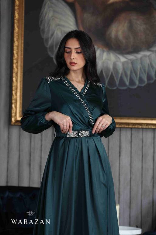 فستان براندي أنيق