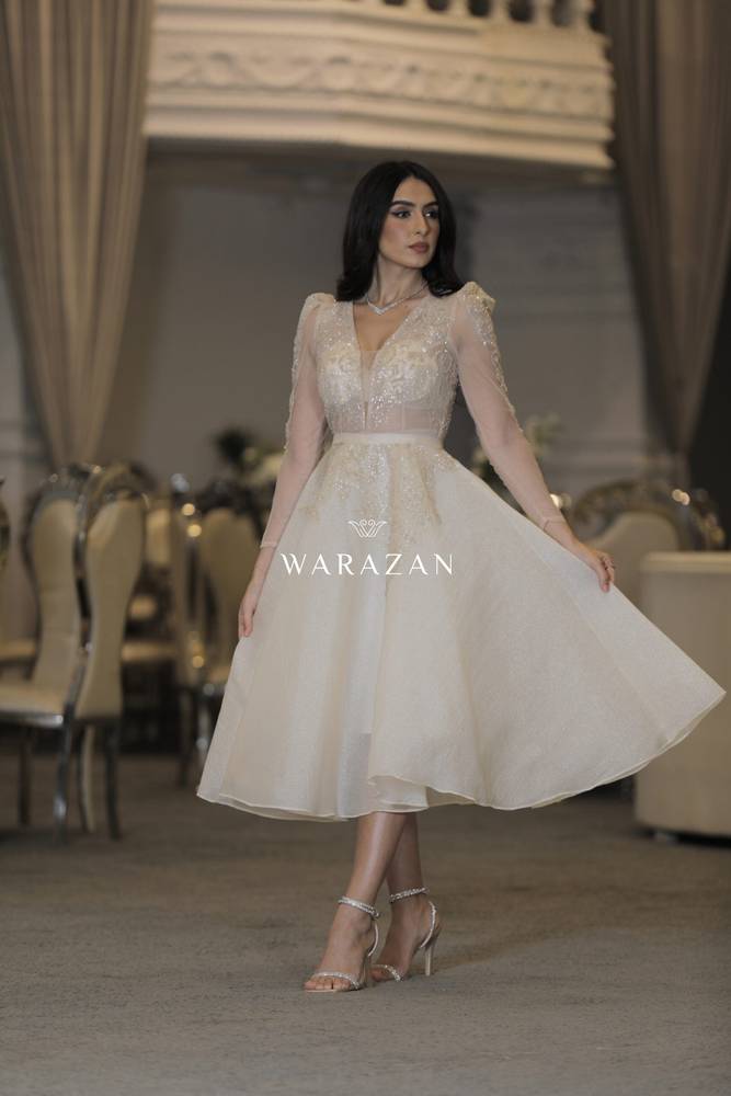 فستان سهرة  مشغول يدويا