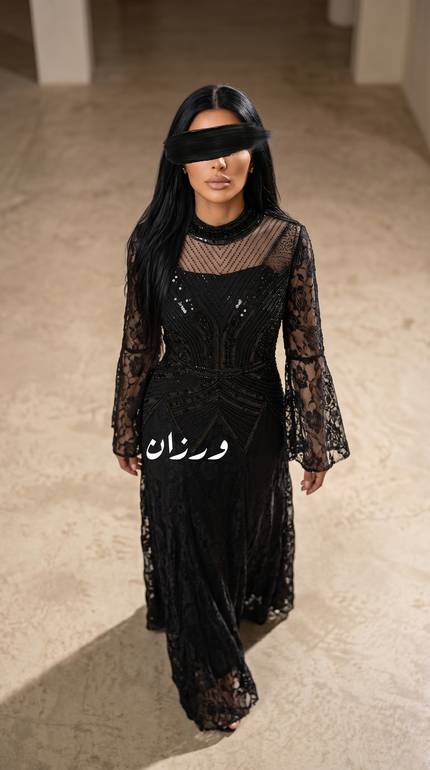 فستان ملكي بتدخيلة دانتيل ملكي