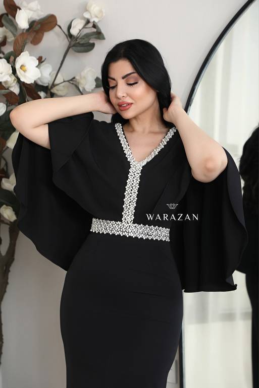 فستان سهرة ناعم بقصة أكمام واسعة  - اسود - 40