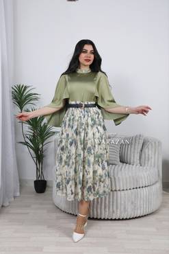 طقم العيد مع بلوزة ستان و حزام راقي