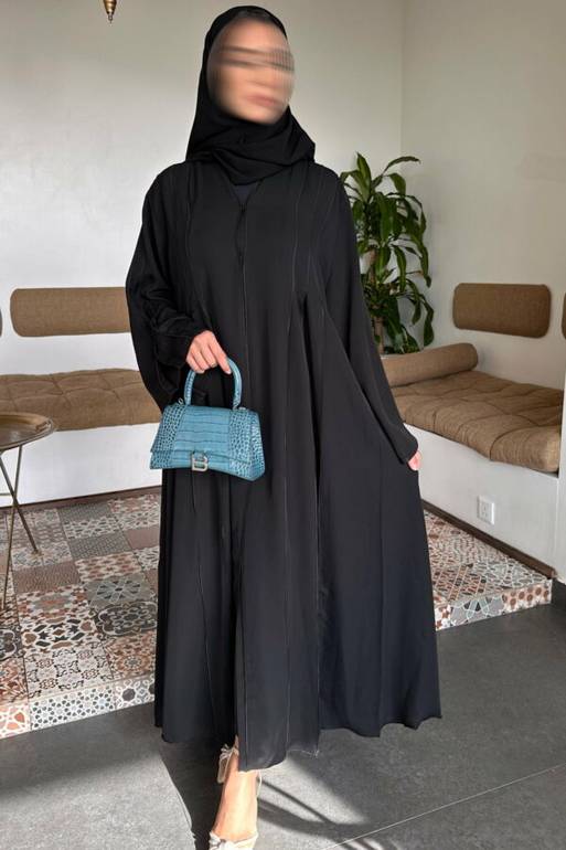 عباية كلوش بقماش ناعم