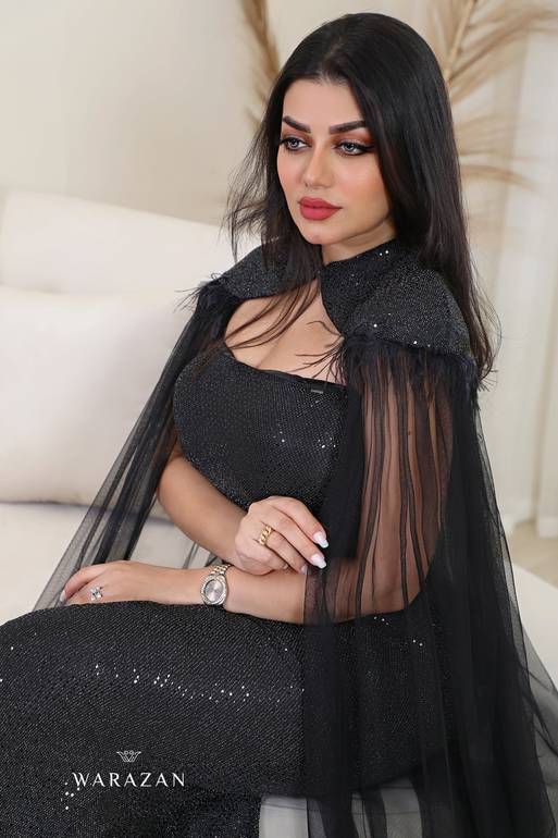 فستان نسائي أسود للمناسبات