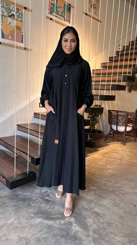 عباية دوام رسمية ساترة مع جيوب
