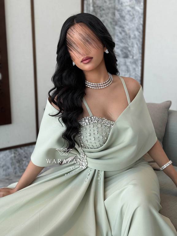 فستان سهرة بتطريز شك للمناسبات 