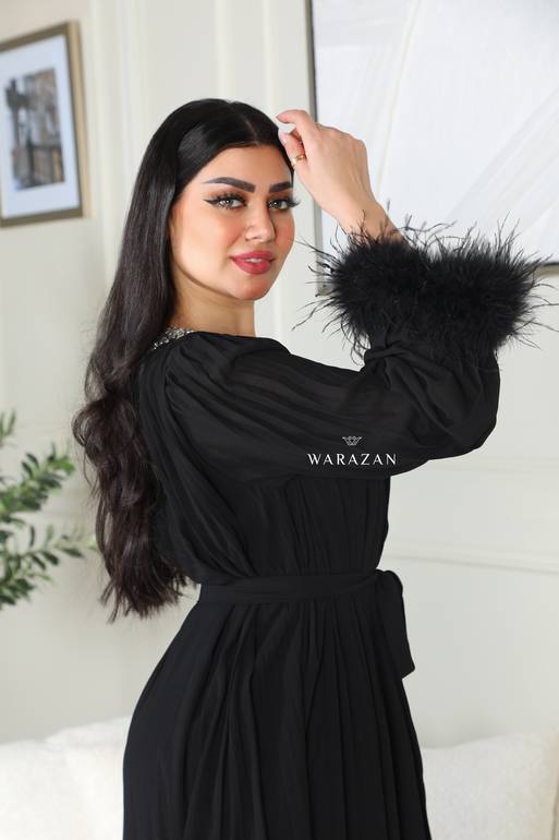 فستان ساتر انيق باكمام ريش