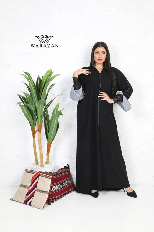 عباية كريب انيقة مع طرحة