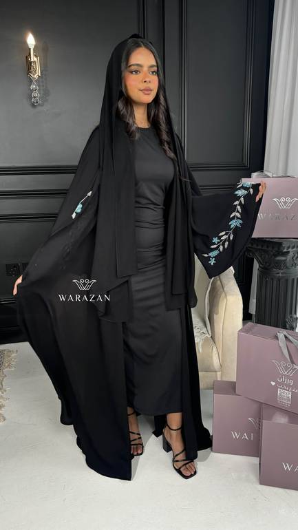 عباية بتطريز يدوي ملكي 