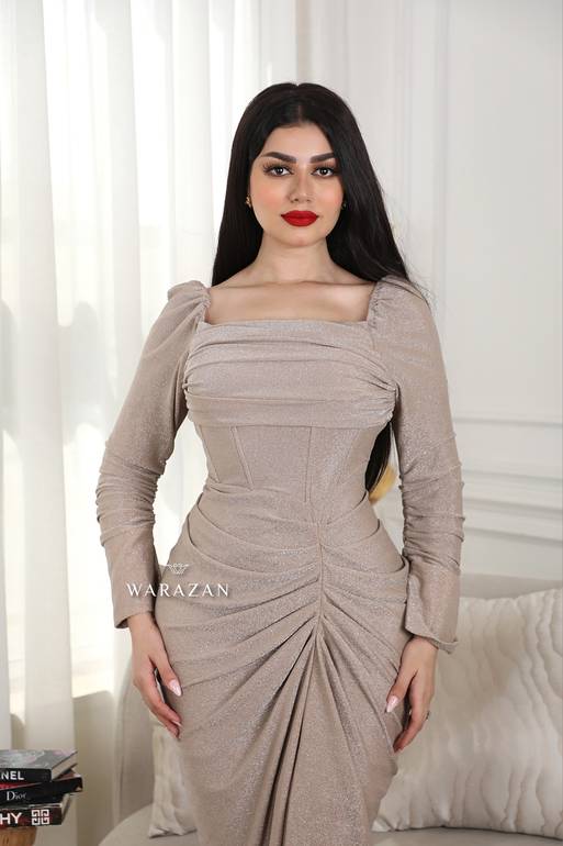 فستان سهرة ناعم ماسك جميل بقصة من الخصر - M - بيج