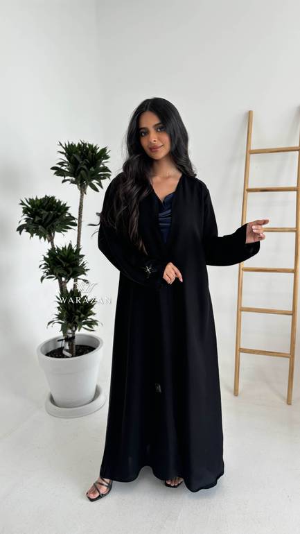 عباية انيقة بتطريز شك 