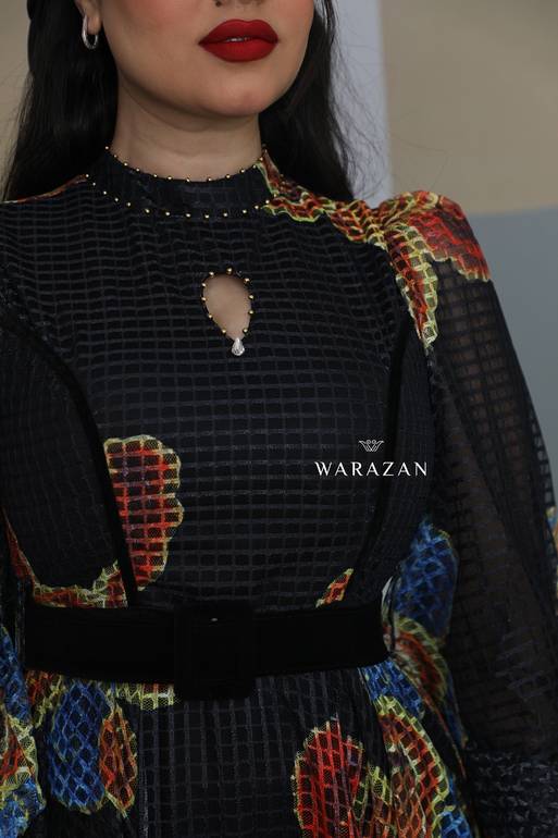 فستان اسود مشجر