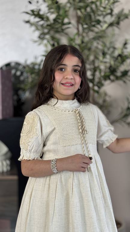 فستان انيق بقصة جميله