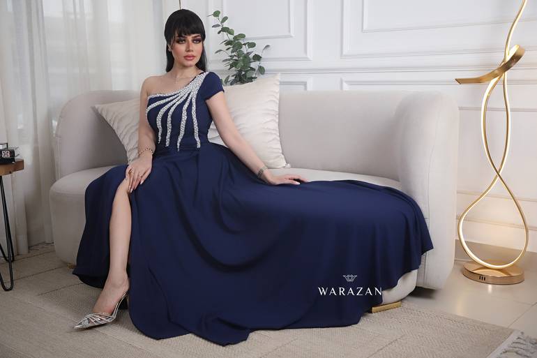 فستان سهرة ماسك بتطريز
