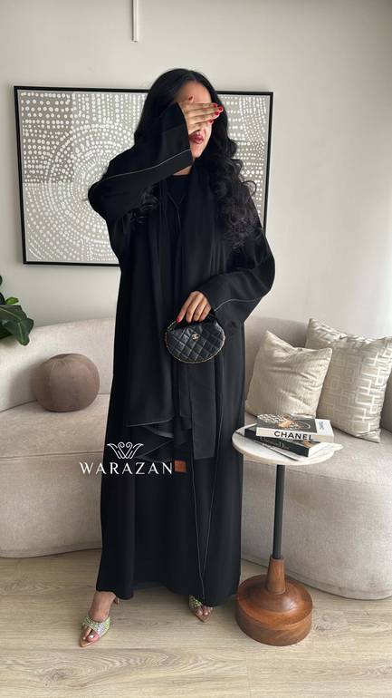 عباية سادة عملية للدوامات الرسمية والعيد