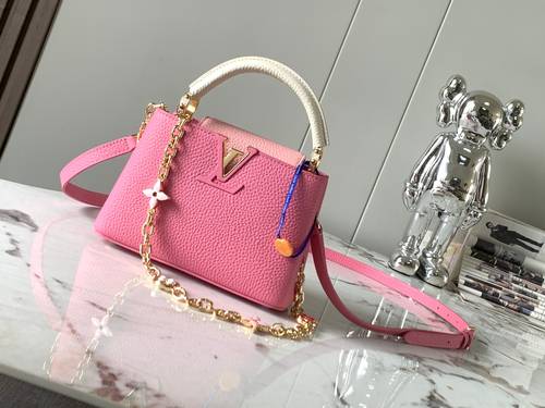 Louis Vuitton Capucines Mini 21cm