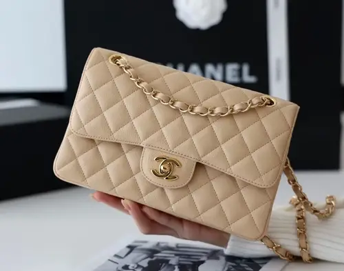 شانيل كلاسك فلاب مقاس 23cm
