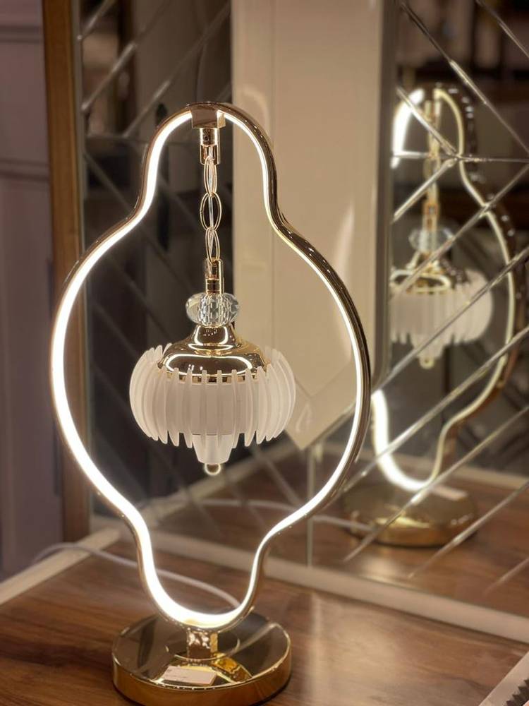 أباجورة LED