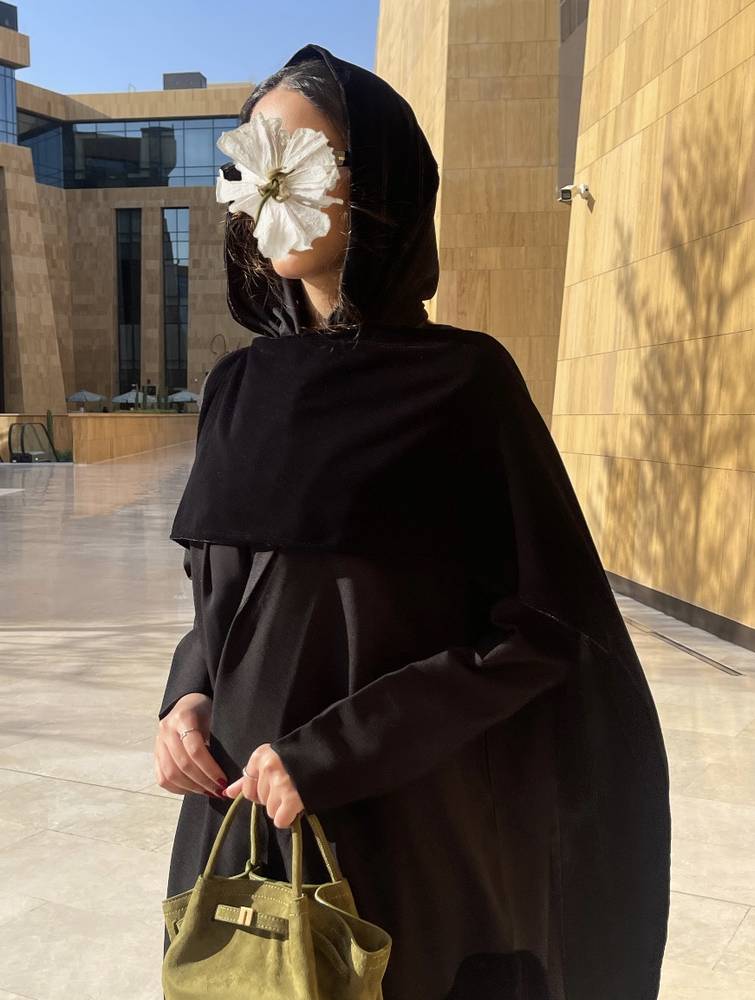 Abaya 01