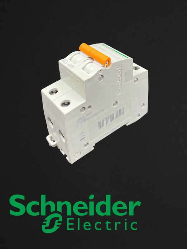 2P circuit breaker Schneider DOMAE easy9 10A