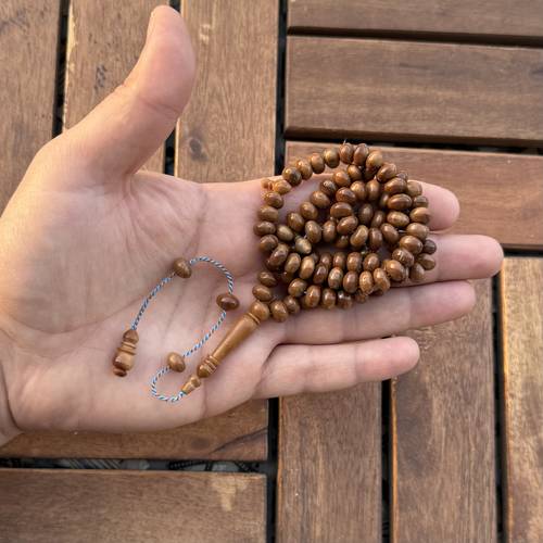 كوك (خامة طبيعية) عدد الخرز 99 مقاس الخرز 5*8ملي