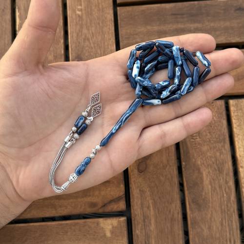 ما يسمى بكلايت (خامة مصنعة جديدة) عدد الخرز 37 مقاس الخرز 37 مقاس الخرز 4*14ملي بكركوشة فضة من تصميمنا وتنفيذنا