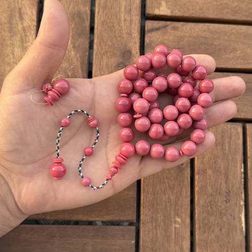 بكلايت من كور سوفيتية مخروطة (خامة مصنعة قديمة) عدد الخرز 51 مقاس الخرز 11ملي خراطة موديل عقود الاسبيرات شاهد وكبوس شغل ورشة مصنع النجوم 