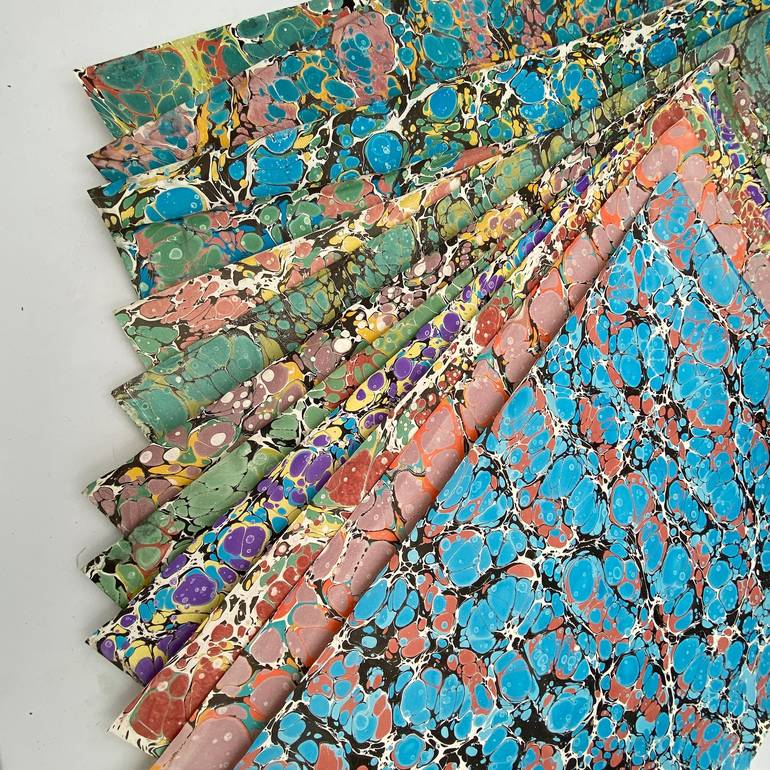 ورق أيبرو مقاس 50X70 متوفر عدة أشكال 