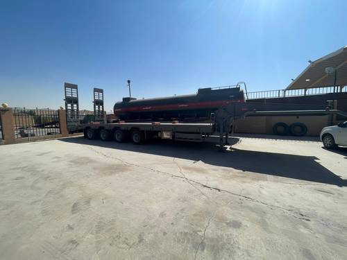 Lobd transporting heavy equipment 75 tons