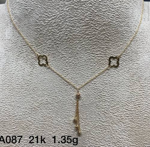 عقد ذهب عيار 21