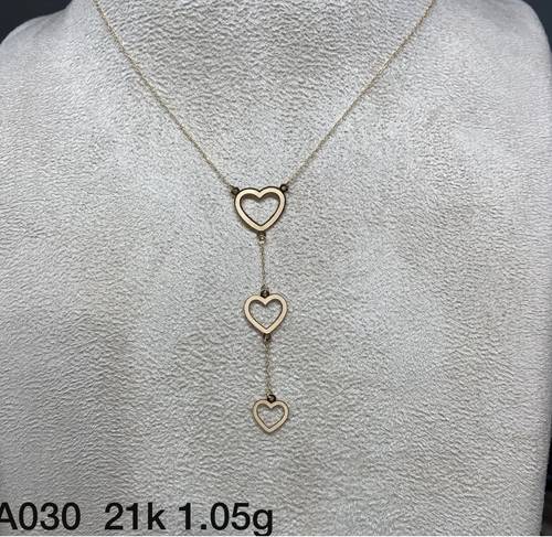 عقد ذهب عيار 21