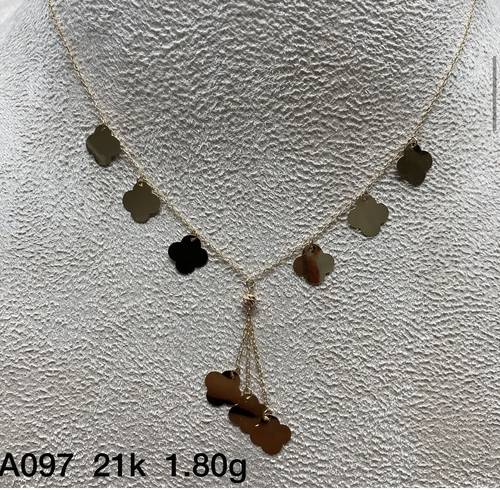 عقد ذهب عيار 21