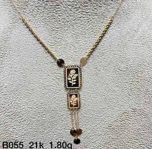 عقد ذهب عيار 21