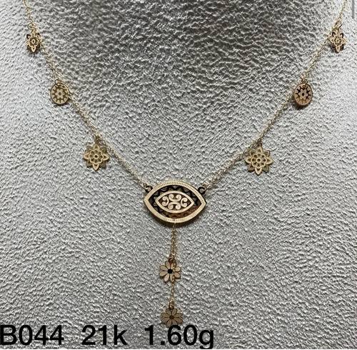 عقد ذهب عيار 21