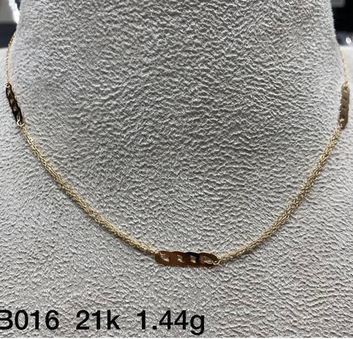 عقد ذهب عيار 21