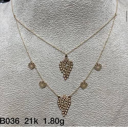 عقد ذهب عيار 21