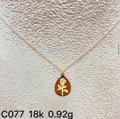 عقد ذهب عيار 18