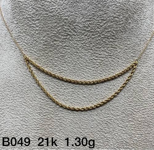 عقد ذهب عيار 21