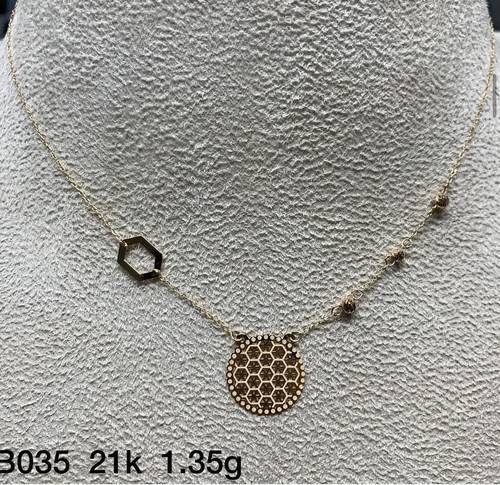 عقد ذهب عيار 21