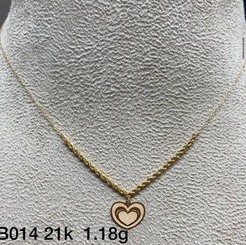 عقد ذهب عيار 21