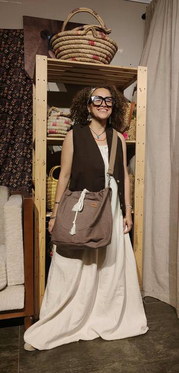 Heavy duty medium size brown bag
