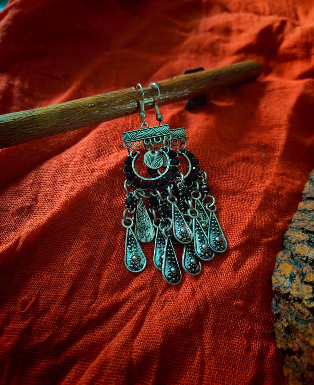Boho style silver color with black crystals