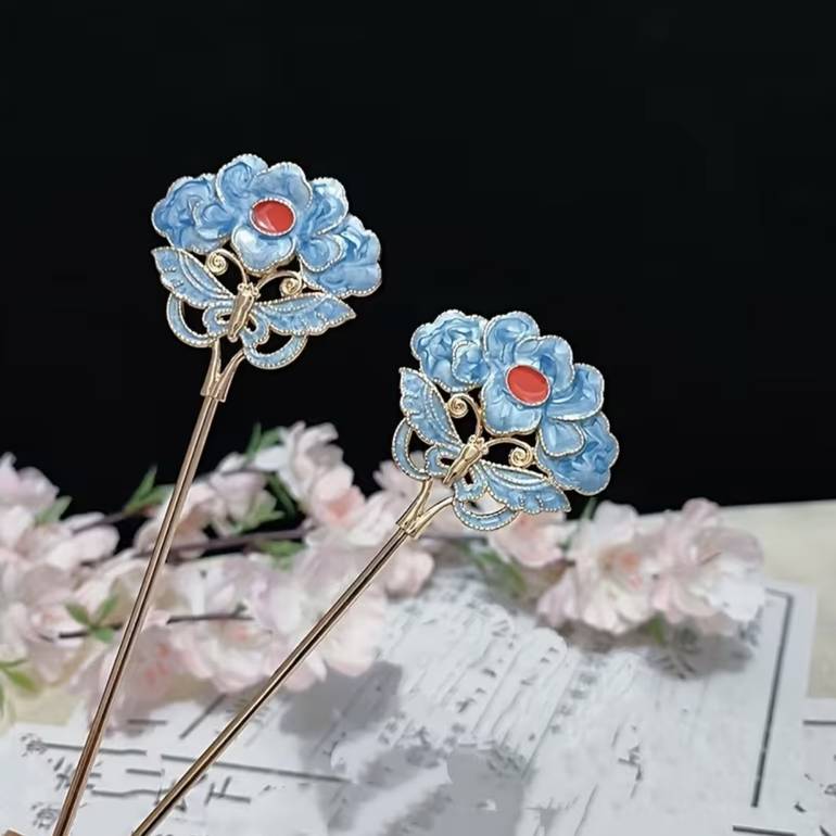 Azure Bloom Hairpin