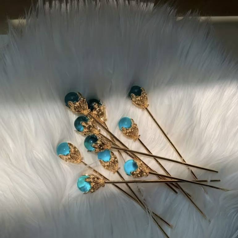 Blue Crystal Ball Hairpin