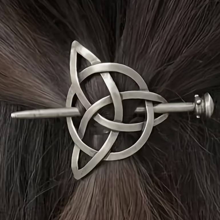 Celtic Knot Set ( Pin + Barrette )