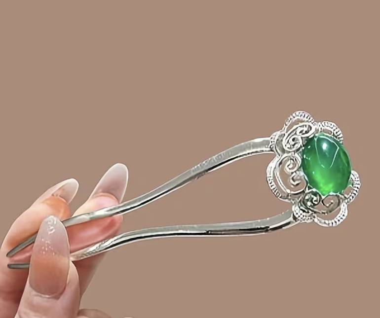 Green Imperial Hairpin