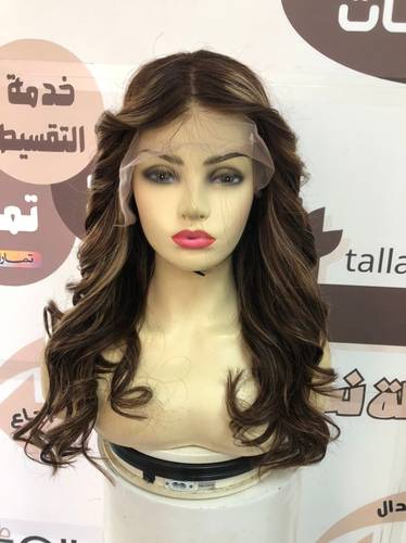 باروكة شعر طبيعي طول 20 انش كثافه 250 كثافه عاليه اللون بني فاتح #4 مع خصل الهاتيلايت جذور دانتيل 13*