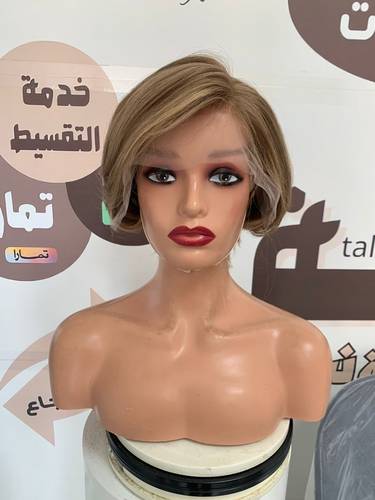 باروكة شعر طبيعي قصه بوي اللون بني اشقر مخصل جذور  دانتيل من الاذن للاذن