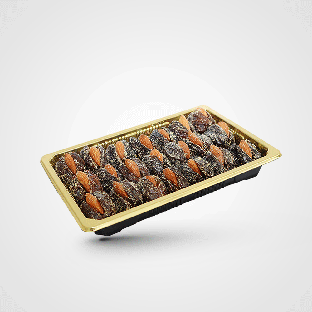 Ajwa with almonds and cardamom