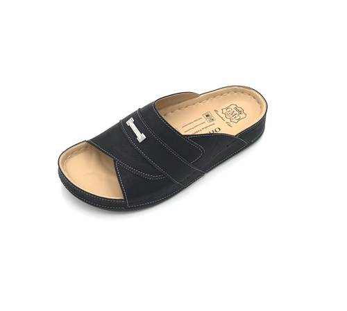 حذاء طبي